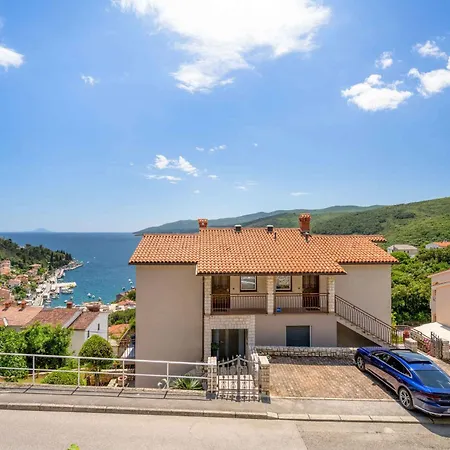Apartament In 43550 Rabac