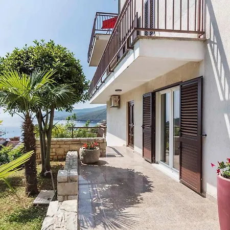 In 43550 Lägenhet *